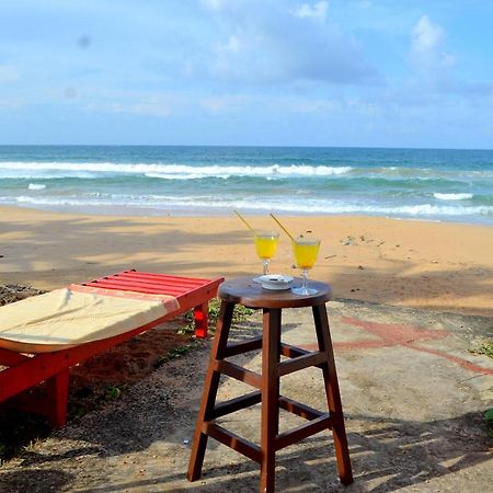 New Seaside Inn 希克杜沃 外观 照片