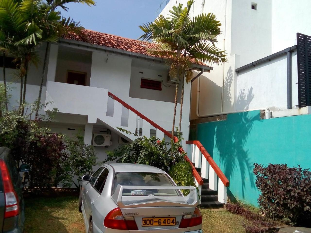 New Seaside Inn 希克杜沃 外观 照片