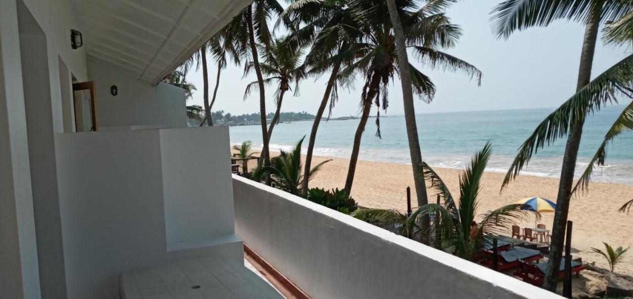 New Seaside Inn 希克杜沃 外观 照片